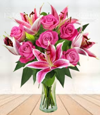 Rose and Lily Hand Bouquet Hand-Tied by Experts