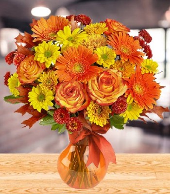 Roses with Blooms in Sparkling Orange Serendipity Vase