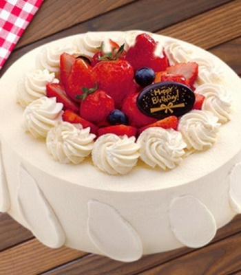 Fresh Cream Mix Fruit Cake - 44oz/1.2kg