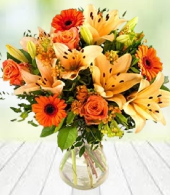 Summer Bouquet - Hand-Tied Roses Germini and Asclepias