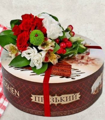 Cake with Flower Arrangement