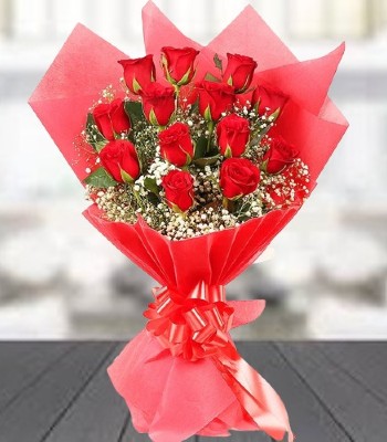 Valentines Day Bouquet - Dozen Red Roses Hand-Tied For Her