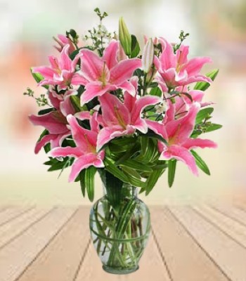 Pink Lily Flower Arrangement - Free Vase