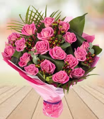 18 Fresh Deep Pink Roses Bouquet