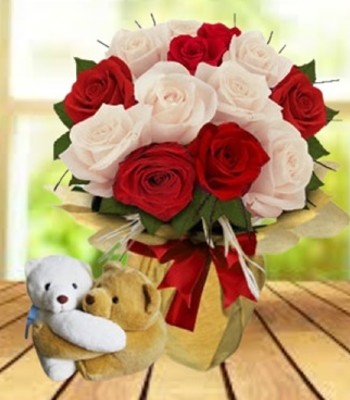 Roses With Hugging Bears - Dozen Red & White Valentine Roses