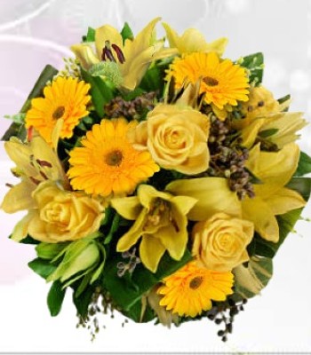 Mix Flower Bouquet - Gerber Daisy, Lily and Roses Hand-Tied