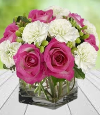 Rose and Carnation Flower Bouquet