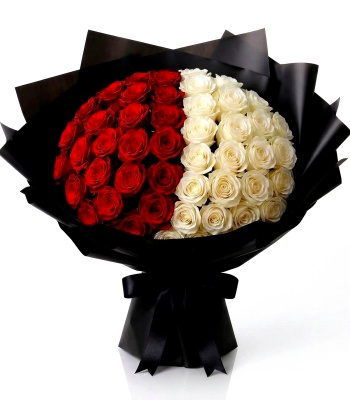 Red & White Roses Bouquet