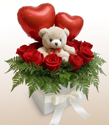 Love & Roses Arrangement