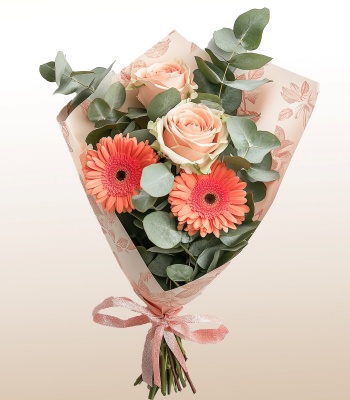Mini Coral Gerbera & Rose Bouquet