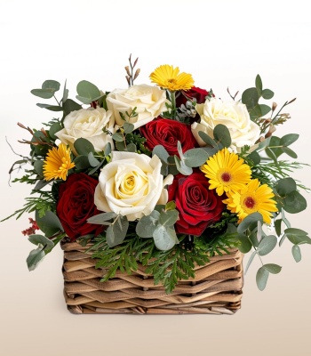 Premium Vase Arrangement � Gerberas & Lisianthus