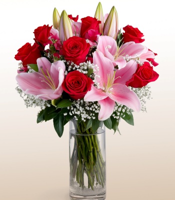 Red Roses & Pink Lilies