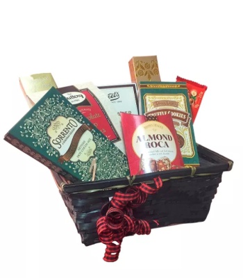 Country Christmas Gift Basket 3