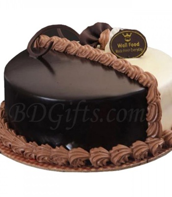 Chocolate And Vanilla Mixed Cake 700 Gms