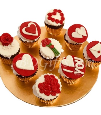 Cupcake Red And White Heart