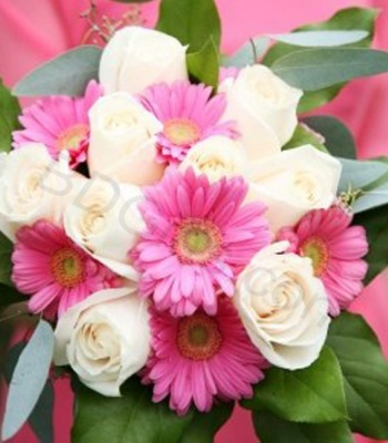 Roses And Gerbera Flower Bouquet