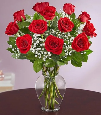 Dozen Red Roses With Clear Glass Vase