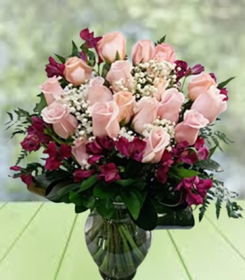 Lots of Love - 18 Pink Roses with Alstromeria and Baby's Breath