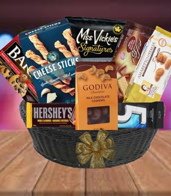 Basket of Delights  - Mix Gourmet Snacks (Deluxe)