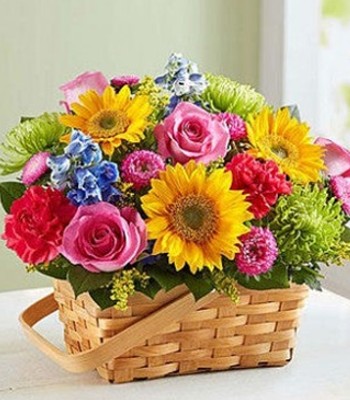 Sunny Basket - Mix of Roses, Sunflowers, Daisies & Other Blooms
