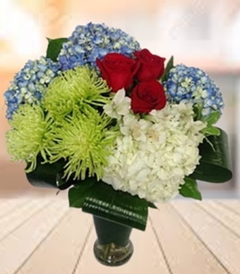 Just For You - Roses, Hydrangea and Green Spider Mums