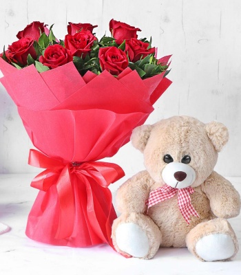 Valentines Day Red Roses With Teddy Bear