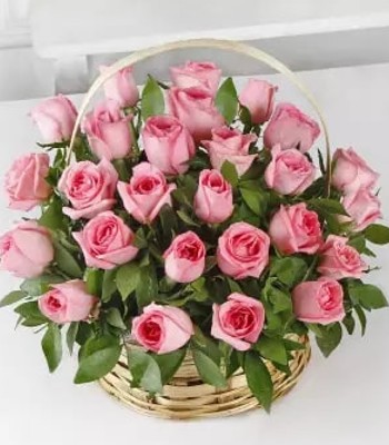 Pink Rose Basket - 18 Pink Roses