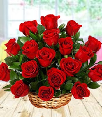 Red Rose Basket - 18 Red Roses