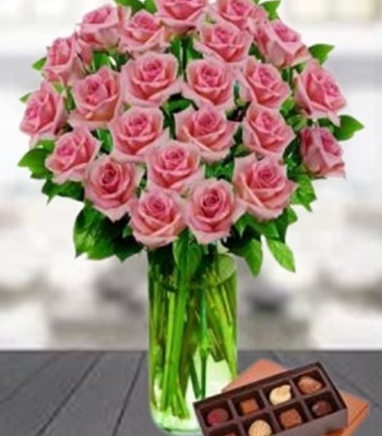 Congrulation Flowers - 24 Pink Roses in Vase with Chocolates