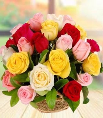 Mix Rose Basket - 9 Assorted Roses
