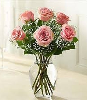 Pink Rose Bouquet - 9 Pink Roses in Vase