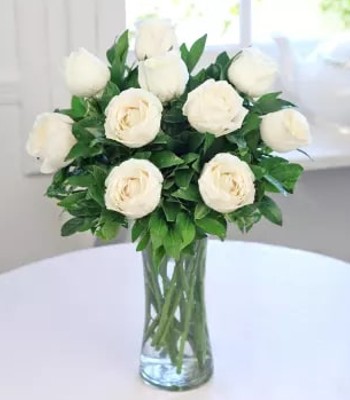 White Rose Arrangement - 9 White Roses With Free Vase