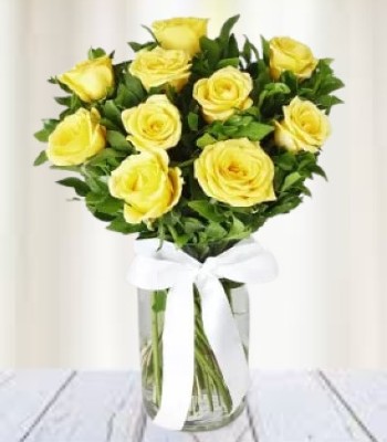 Yellow Rose in Vase - 9 Yelow Roses