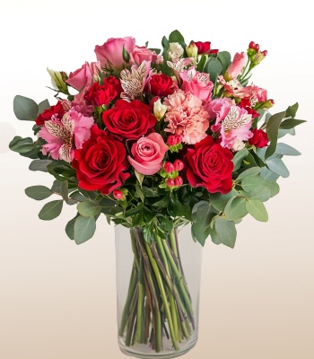 Romantic Flower Bouquet