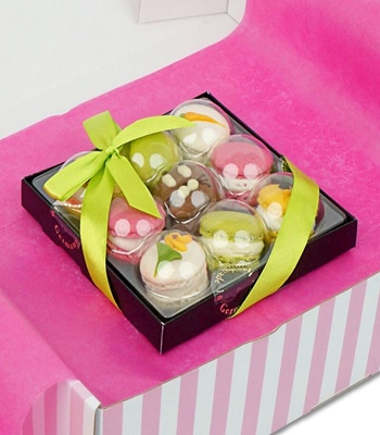Easter Macarons Box