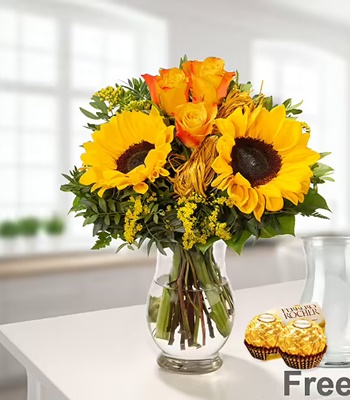 Sunflower Bouquet with Rose and Mix Seasonal Flowers