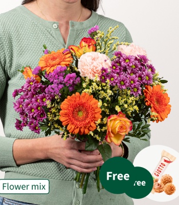 Orange Rose & Salmon Carnation Flower Mix