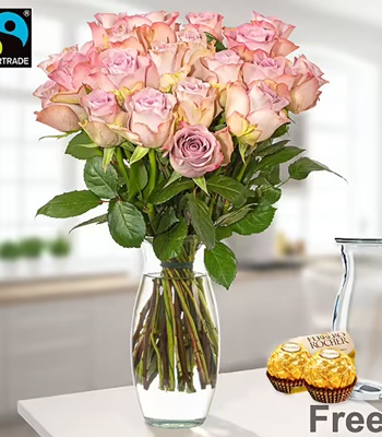 Light Pink Rose Flower Bouquet - 20 Long Roses