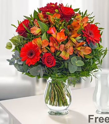Valentine's Day Rose Flower Bouquet With Free Vase