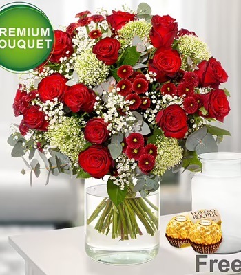 Rose Flower Bouquet With Premium Seasonal Flowers