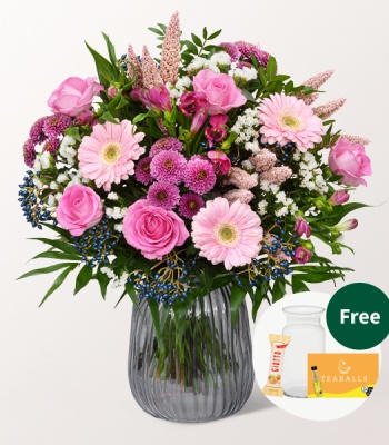 Soft Pink & Lilac Autumn Bouquet with Germini & Alstroemeria