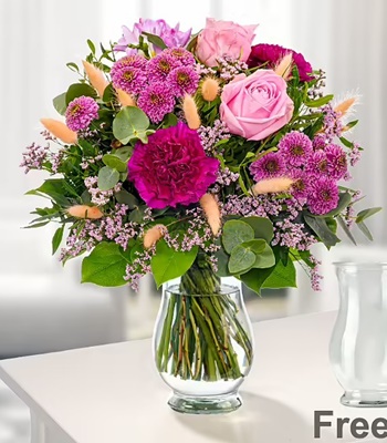 Valentine Pink Flower Bouquet