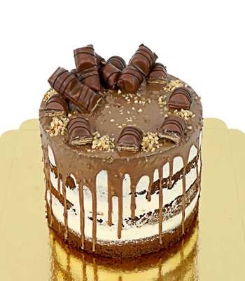 Vanilla Chocolate Cream Cake With Kinder Bueno Bars