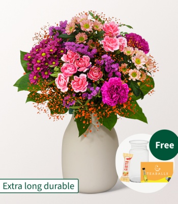 Vibrant Autumn Bouquet � Colorful Carnations, Santini & Gypsophila