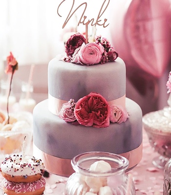 Wedding Cake - 2 Tier Deluxe Marble Pattern Cake