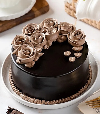 Chocolate Cake with Rose Design