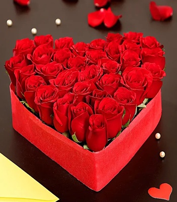 Red Roses Heart Shape Box - Valentine's Day Red Roses