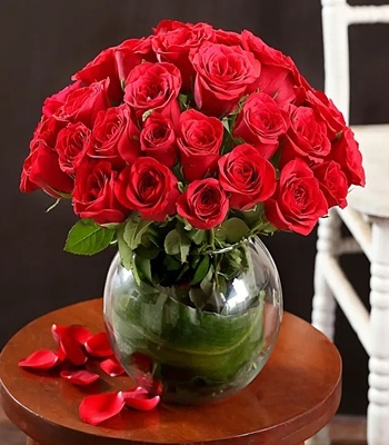 Valentine's Day Red Roses - 30 Stems