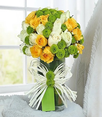 Yellow and White Roses - FREE Vase