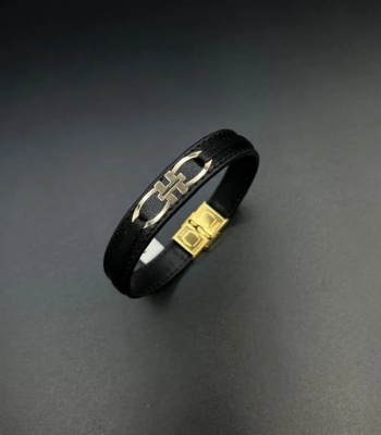 Akhtar bracelet